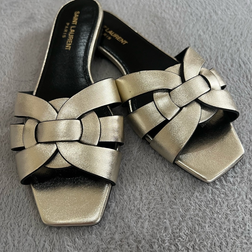Saint Laurent Tribute Sandals - gold